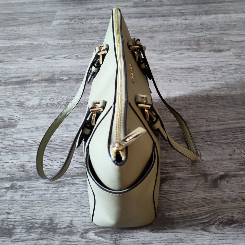 Michael Kors Saffiano Leather Charlotte Zip Top  Tote Bag Purse - Picture 3 of 5